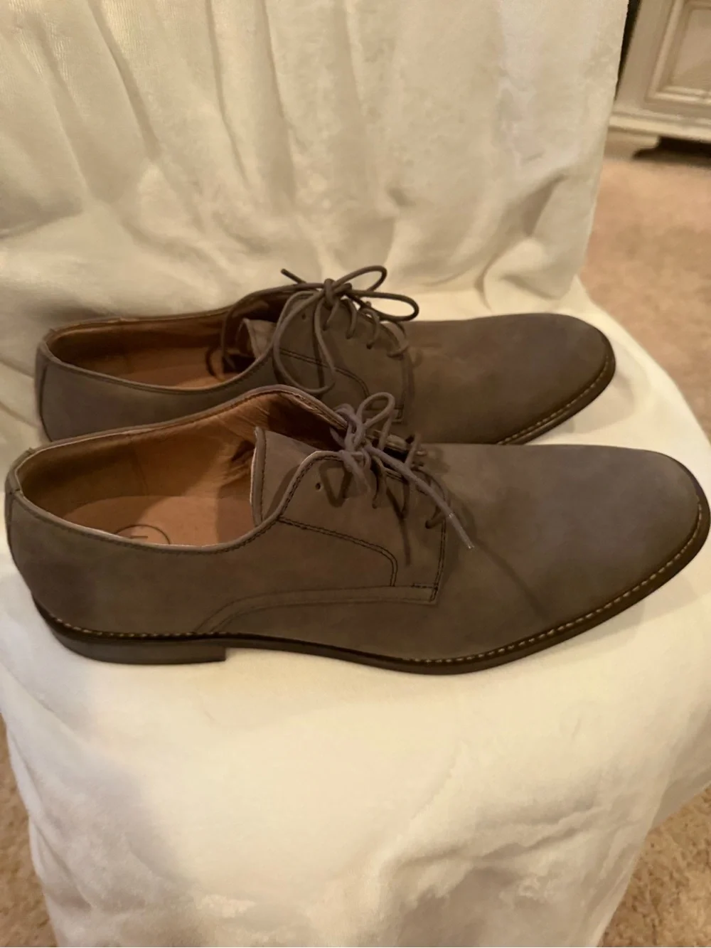 1901 Men's Gray Suede Derby Shoes